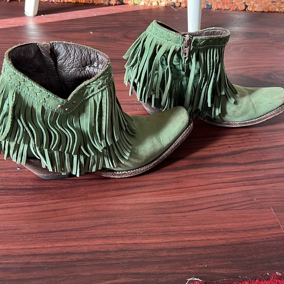 Old Gringo booties w/ fringe - Picture 3 of 10